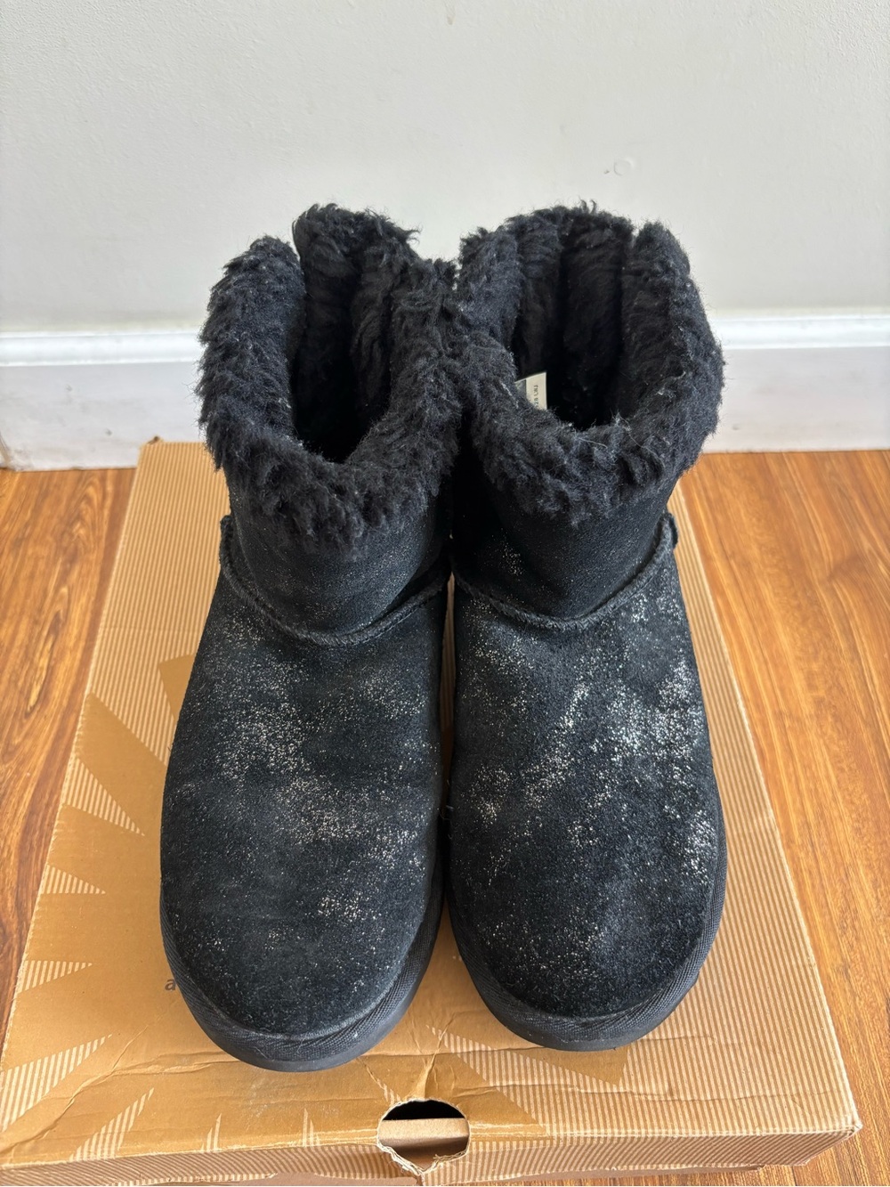 UGG Kids Black Faux-Fur Short Winter Boots